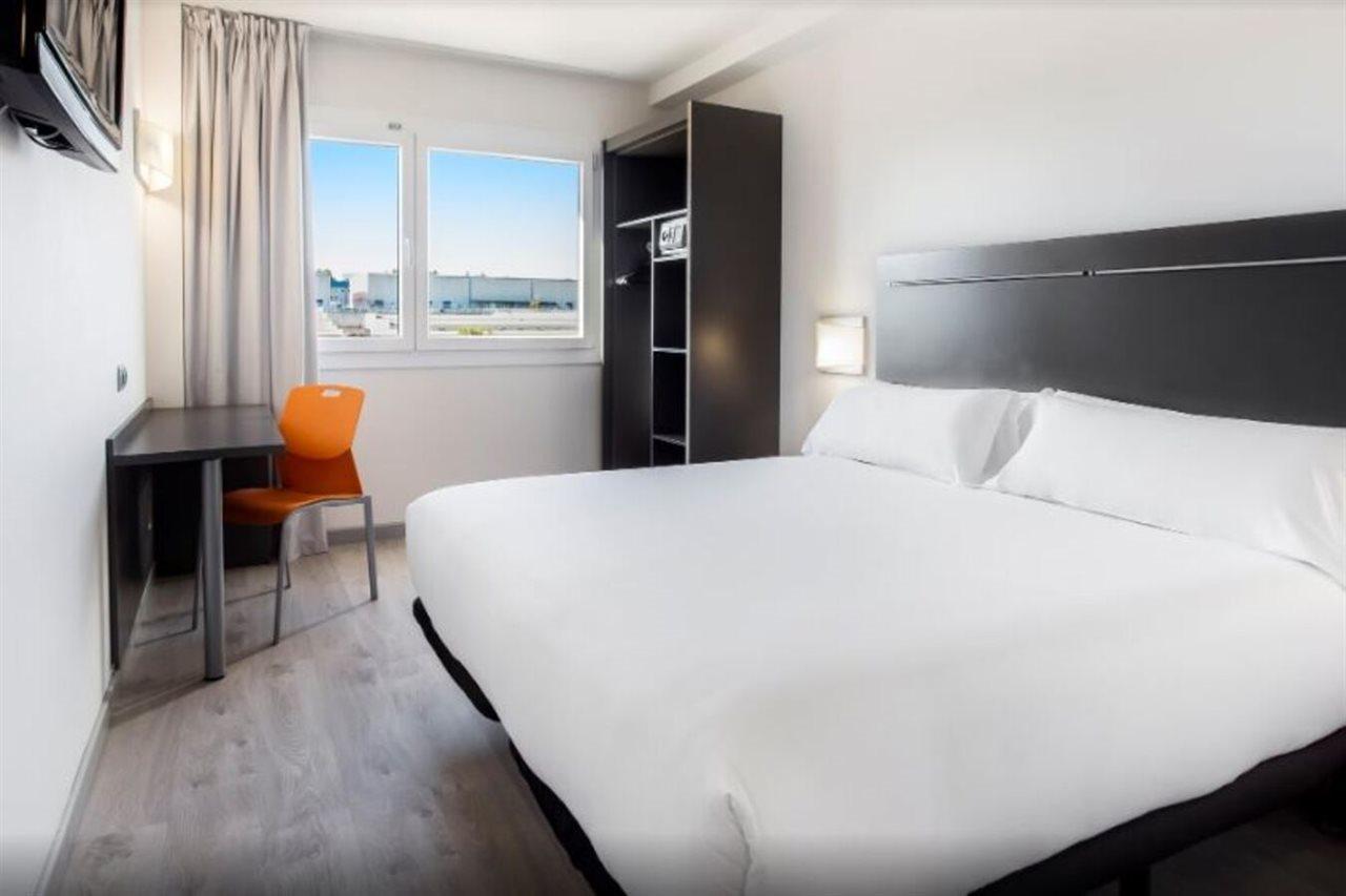 B&B Hotel Figueres Фігерас Екстер'єр фото